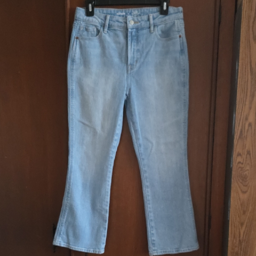 Old Navy High Rise Vintage Cropped Flare Secert Smooth Pockets Sz 6